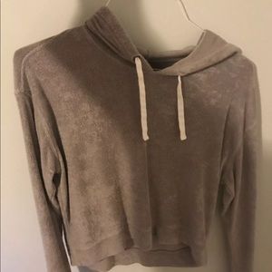 hollister cropped gray hoodie
